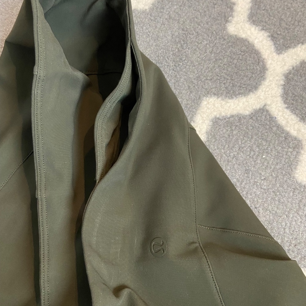 Lululemon Here To There High-Rise 7/8 Pant- Size 6 - Picture 4 of 5